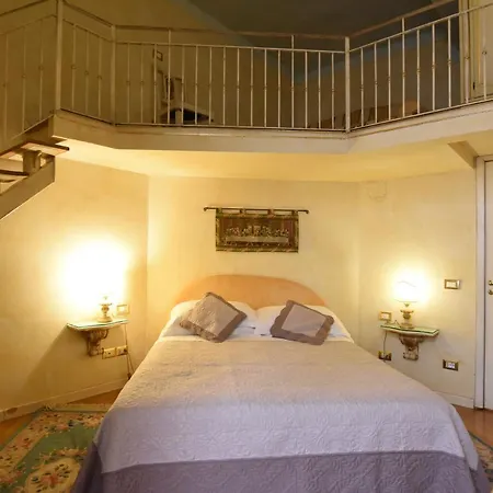 Italian Experience-suite Medici Apartament Florencja